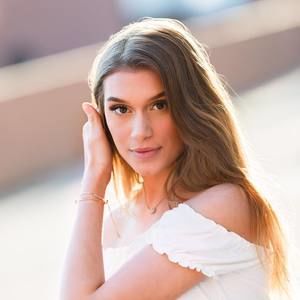 Meet your Posher, Katie